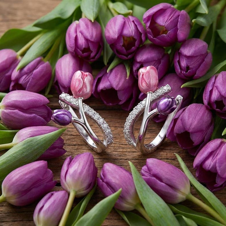 Brincos florais em prata de lei 925 com zircônia roxa – Joias elegantes